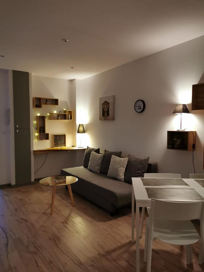La Maisonnette Au Centre Ville Λανς Εξωτερικό φωτογραφία